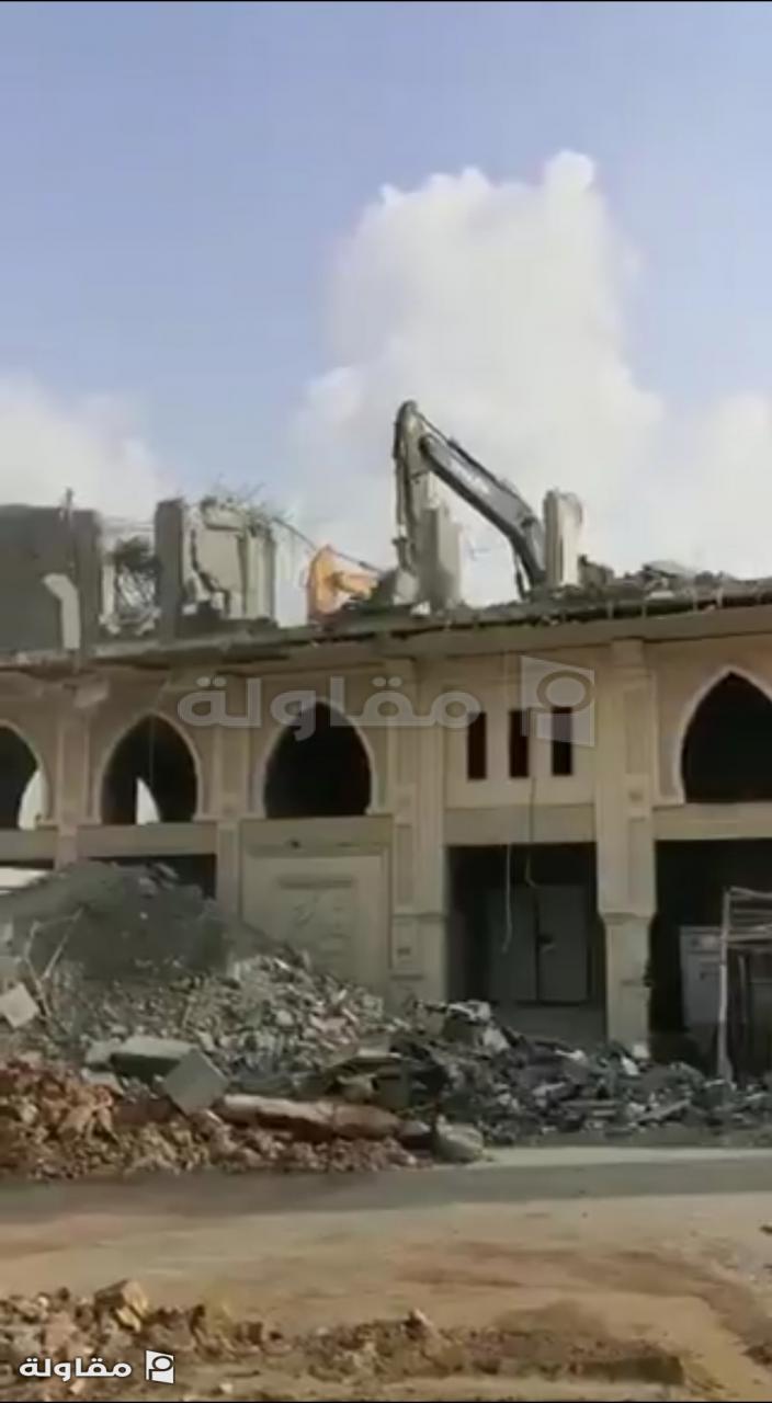 من أعمال عبد الرحمن مقاول تكسير جبال وهدم وازاله المباني