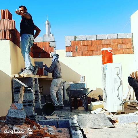 مقاول ملاحق