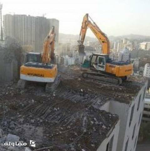 من أعمال عبد الرحمن مقاول تكسير جبال وهدم وازاله المباني