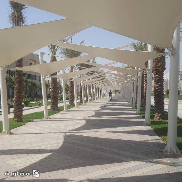 مظلات الشد الانشائي